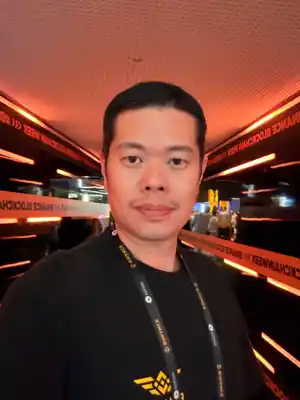 Victor at Binance Blockchain Week